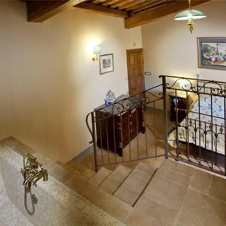 Carbonesca Sleeps 30 * Gubbio